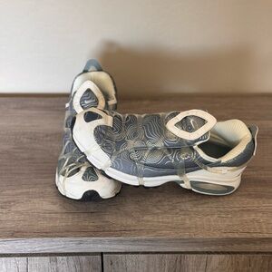 Men’s Nike slip on shoes